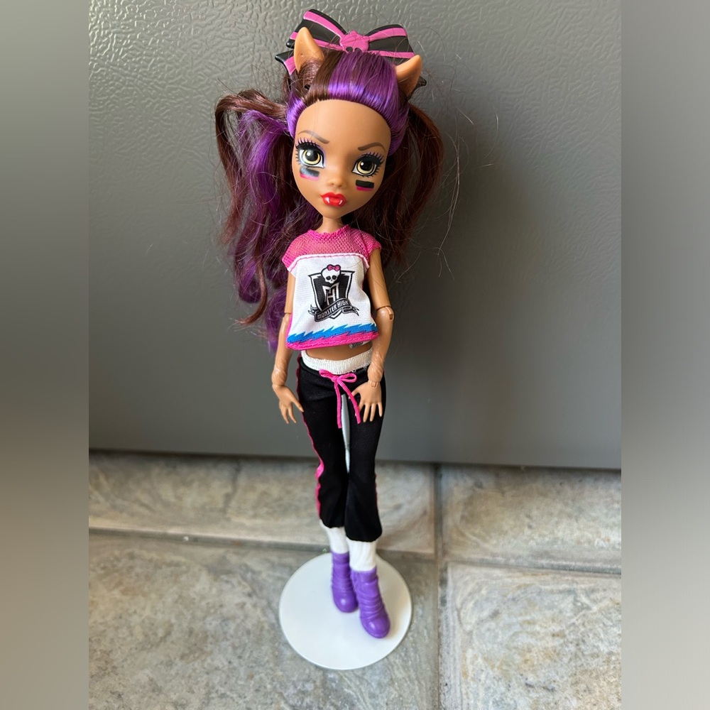 Monster High 2017 Winning Werewolves Clawdeen Wolf Doll